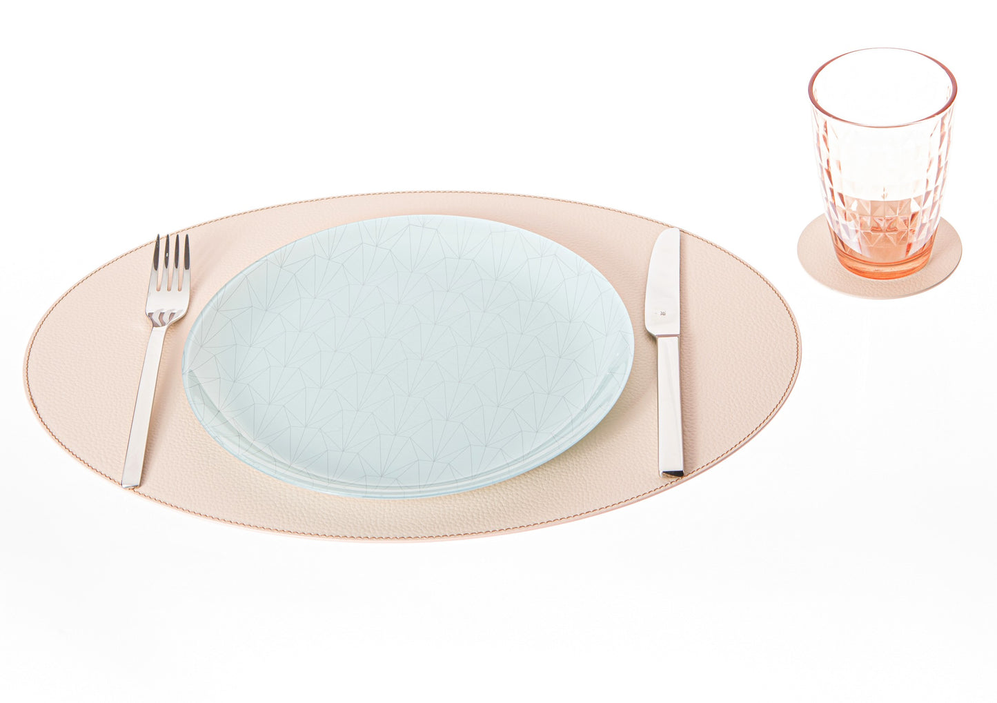 Oval Placemats 18''x 13''- 45.7 x 33 cm made of recycled leather
