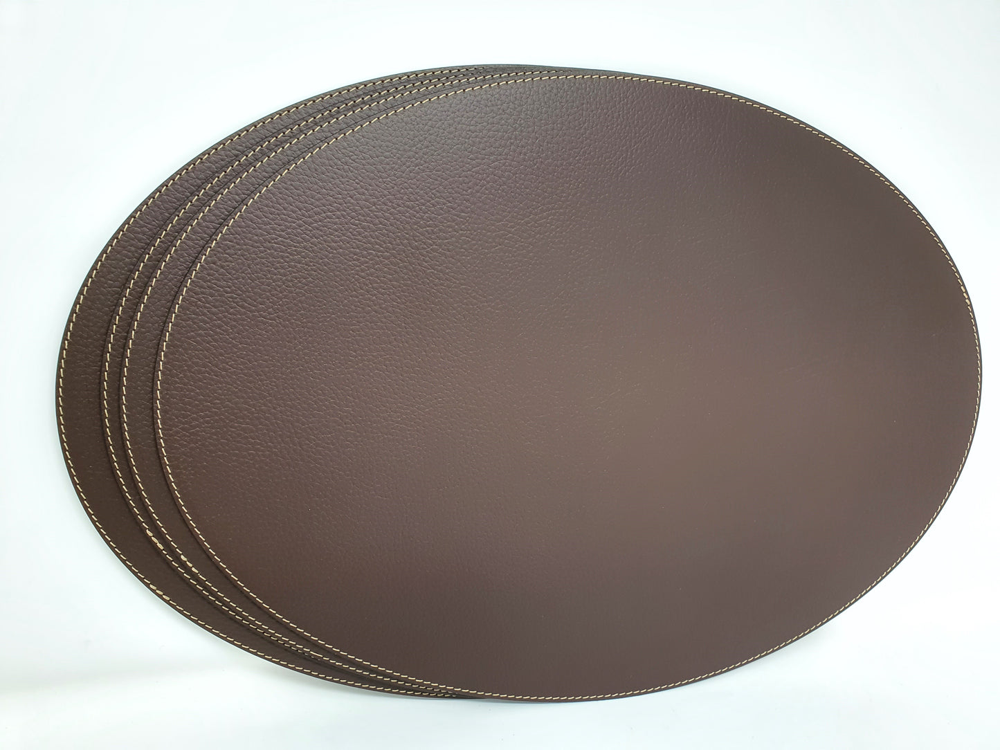 Oval Placemats 18''x 13''- 45.7 x 33 cm made of recycled leather