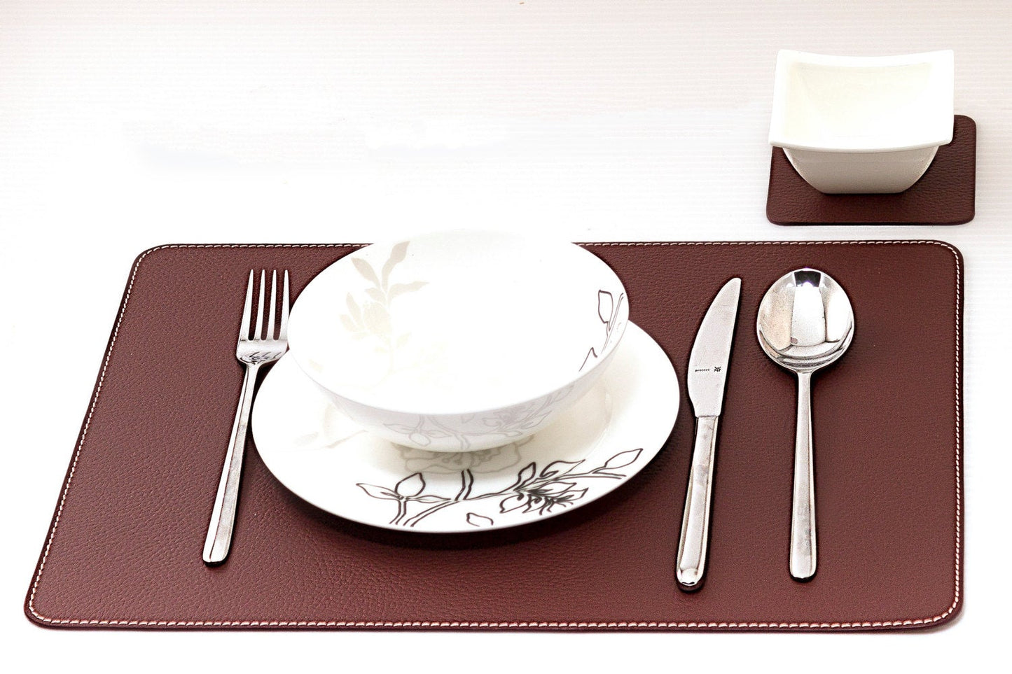 Rectangle Placemats 18''x 13''/ 45.7 x 33.03 cm made of Recycled Leather